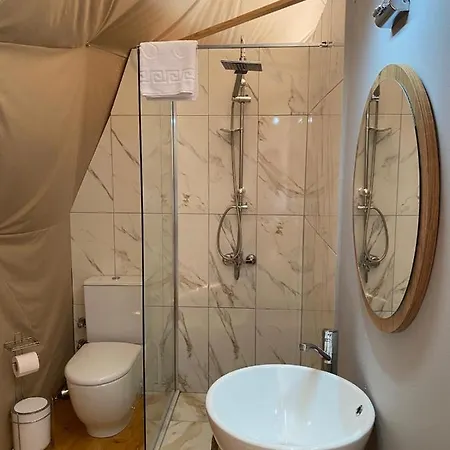 Lilyumdome Hotel 3*
