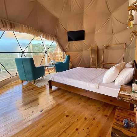 Lilyumdome Hotel Kaş