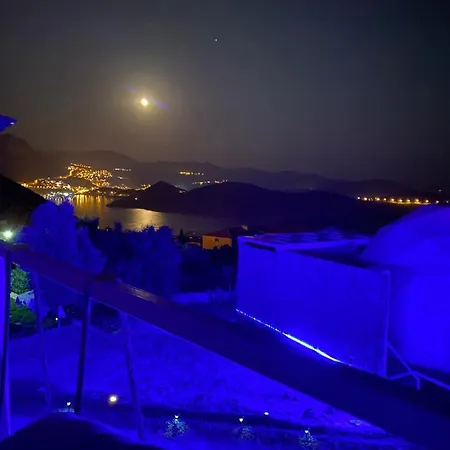 Szálloda Lilyumdome 3*